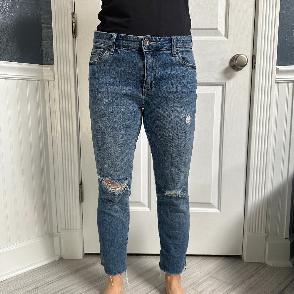 Kut from the Kloth Reese Ankle Straight Medium Wash Distressed Jeans